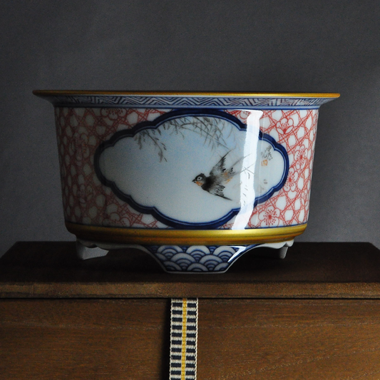 High temperature hand painted round glaze pot made by NianYue（拈月）